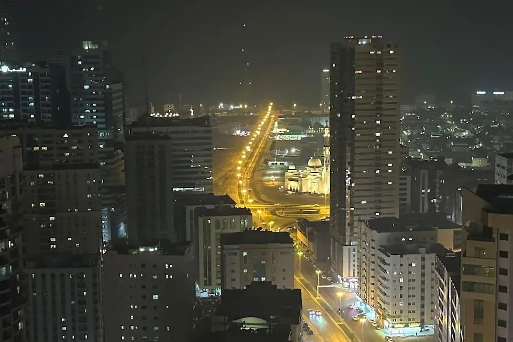شقة في الشارقة Apartment